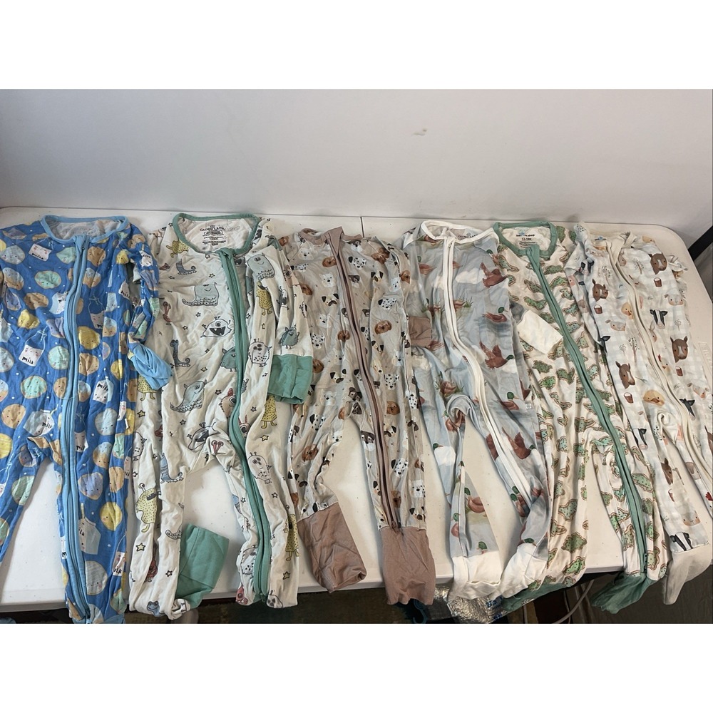 Baby Boy 12-18mos Bamboo zippy sleepers 6 Pieces Dogs, animals, Caden Lane